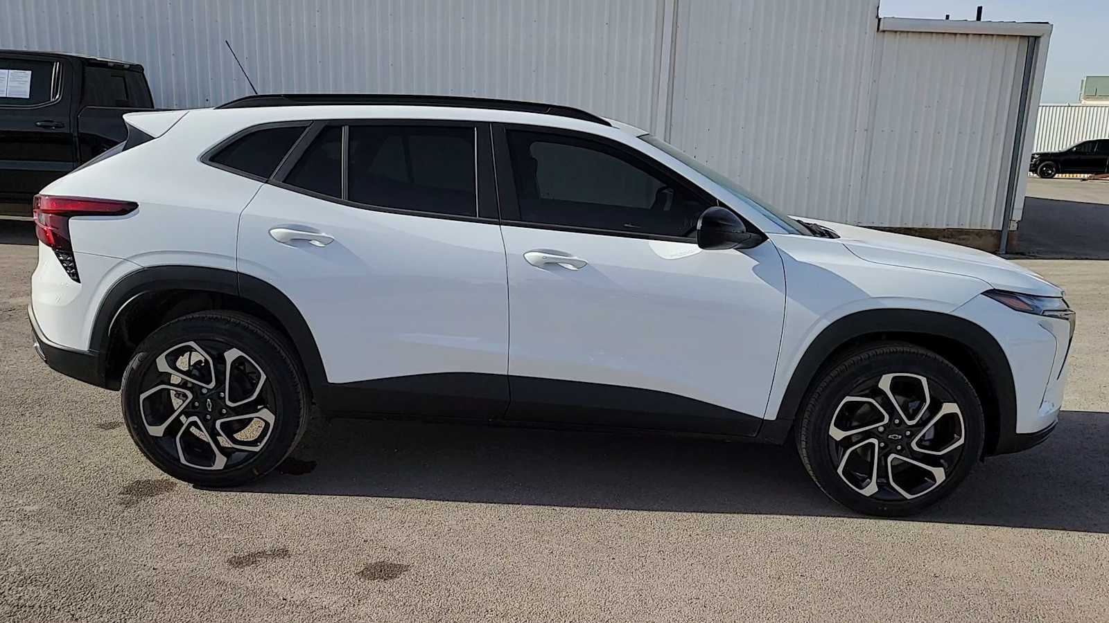 Thumbnail: 2026 Chevrolet Trax - 9