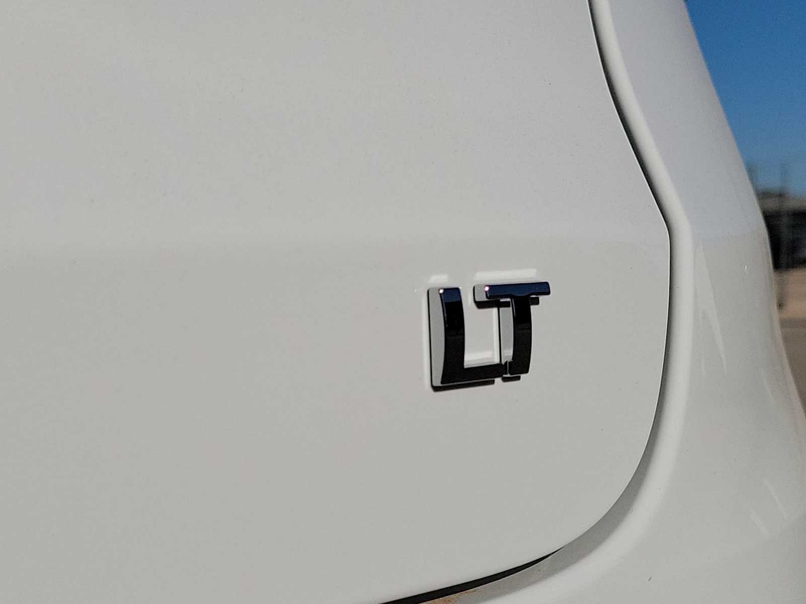 Thumbnail: 2026 Chevrolet Trax - 15