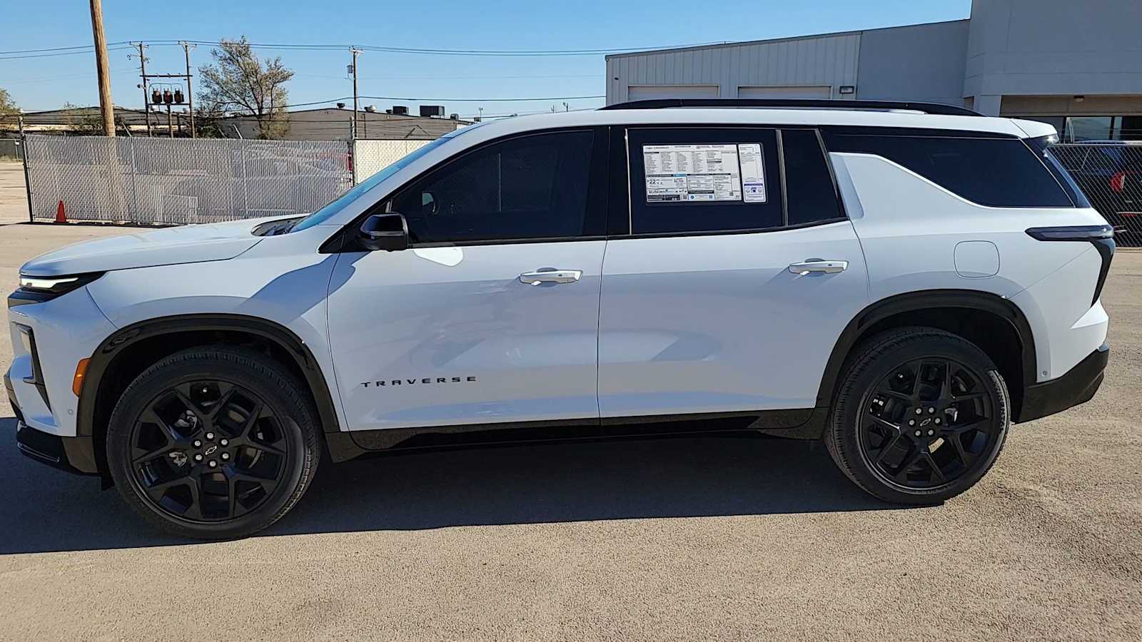 Thumbnail: 2026 Chevrolet Traverse - 5