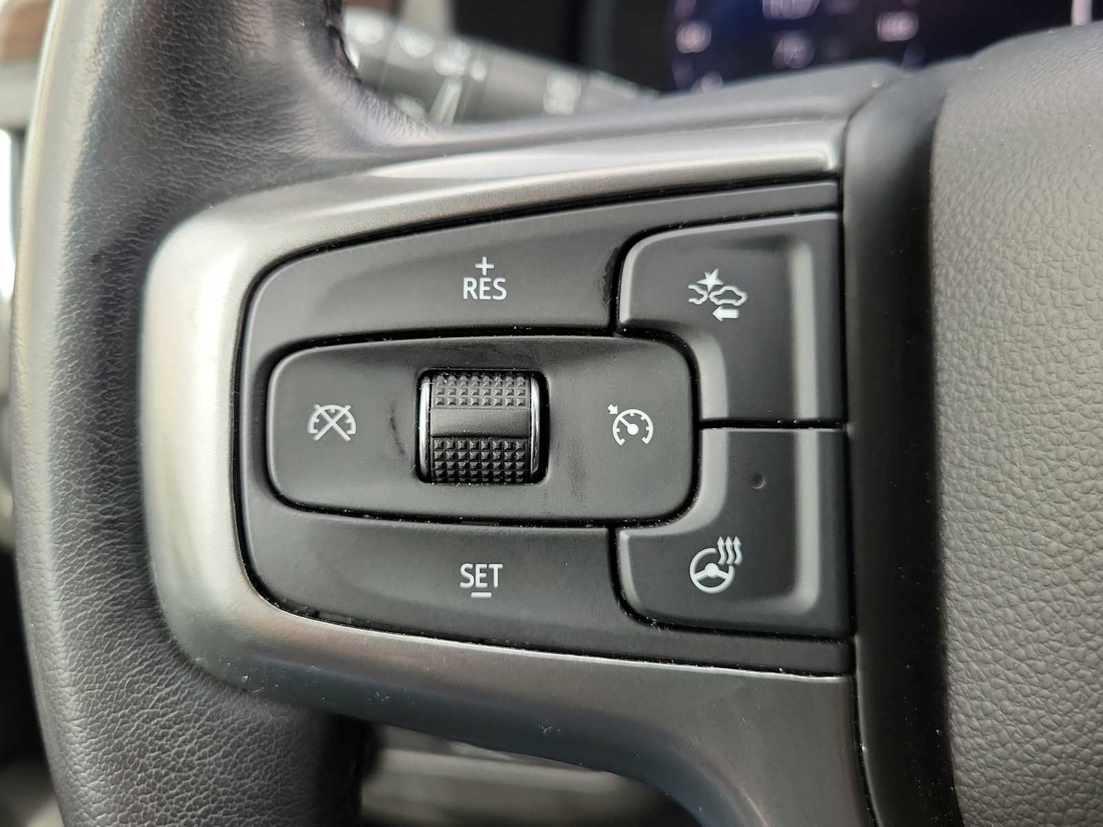 Thumbnail: 2022 Chevrolet Tahoe - 23