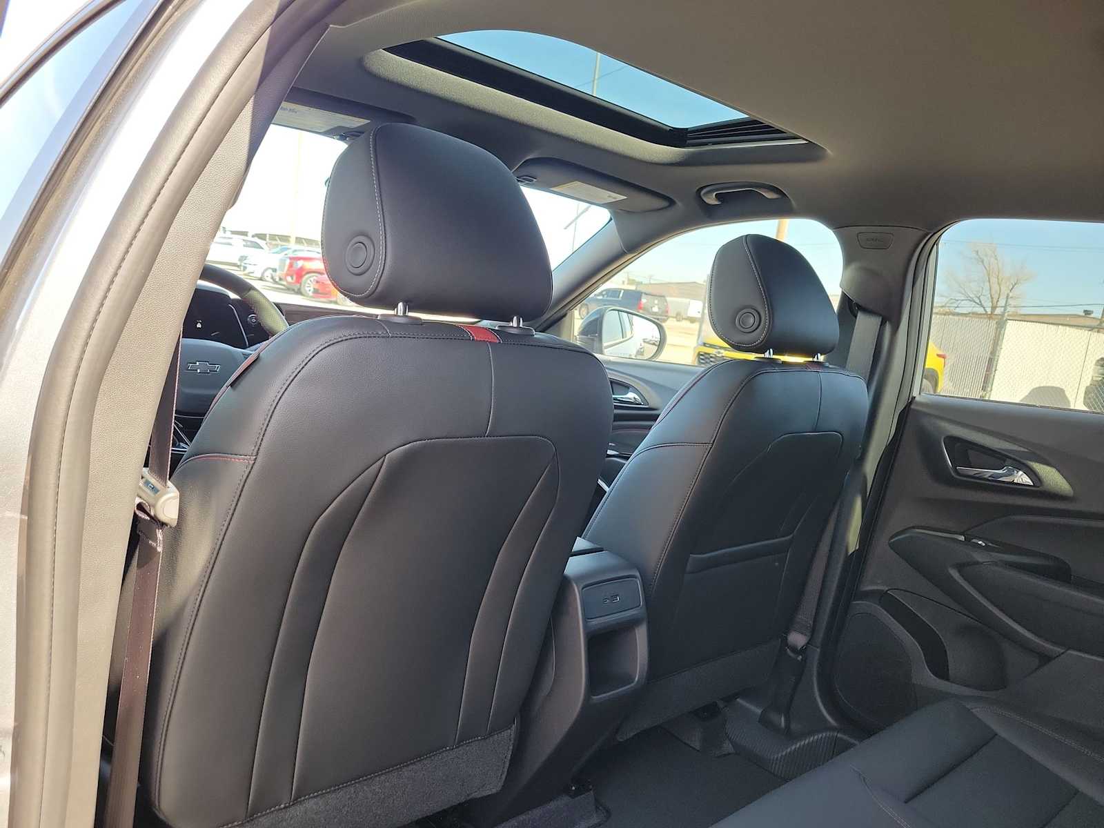 Thumbnail: 2026 Chevrolet Trax - 15