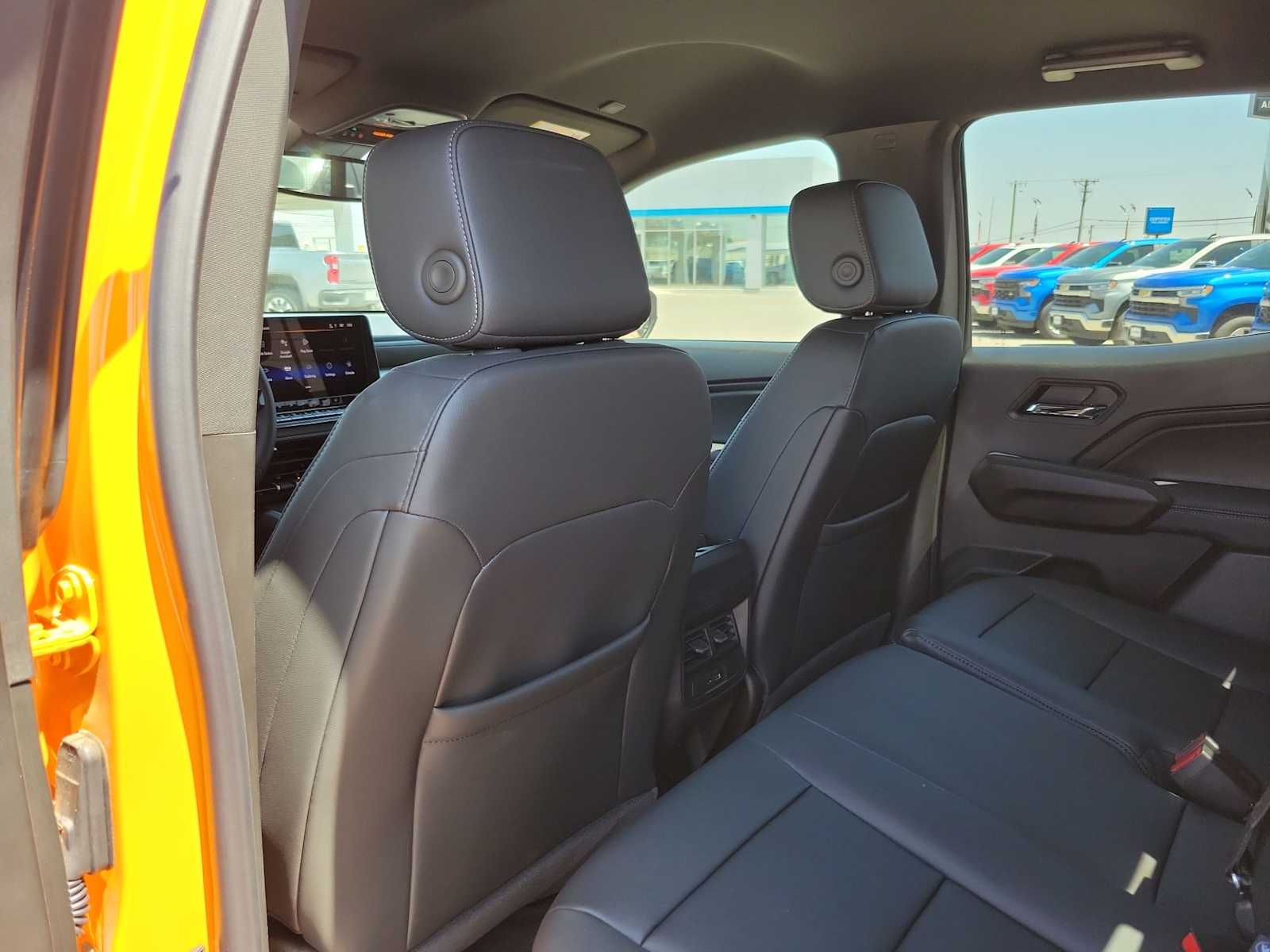 2025 Chevrolet Colorado LT 20