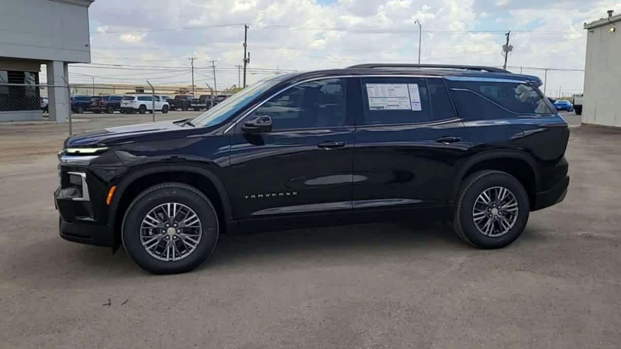 Thumbnail: 2026 Chevrolet Traverse - 5