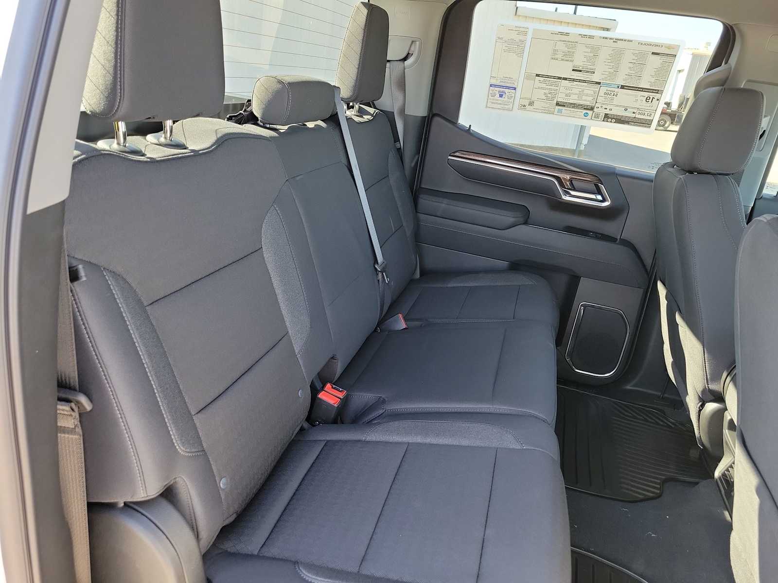 Thumbnail: 2026 Chevrolet Silverado 1500 - 21