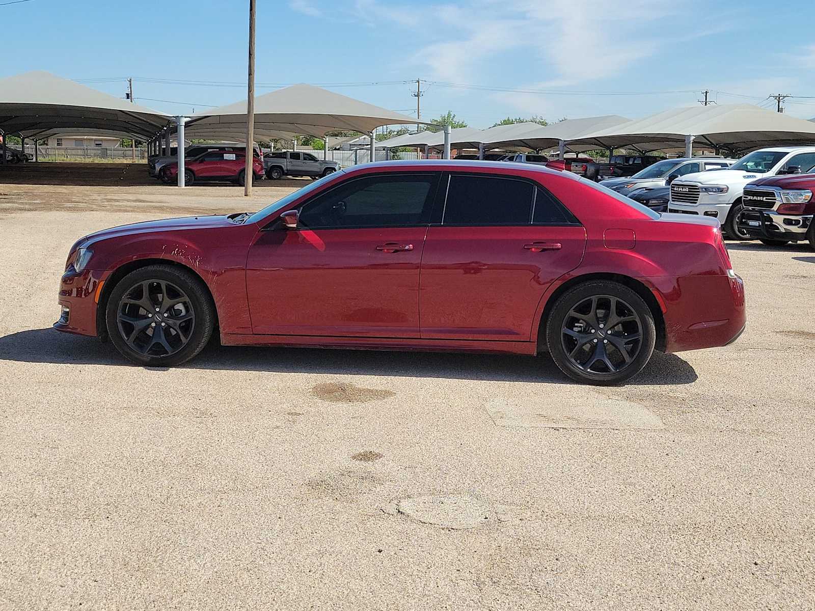 Thumbnail: 2022 Chrysler 300 - 5