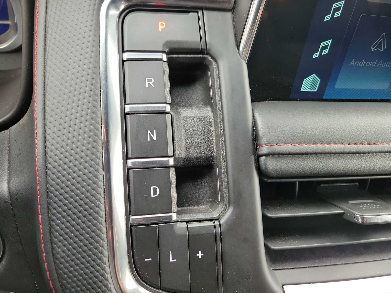 Thumbnail: 2024 Chevrolet Tahoe - 25