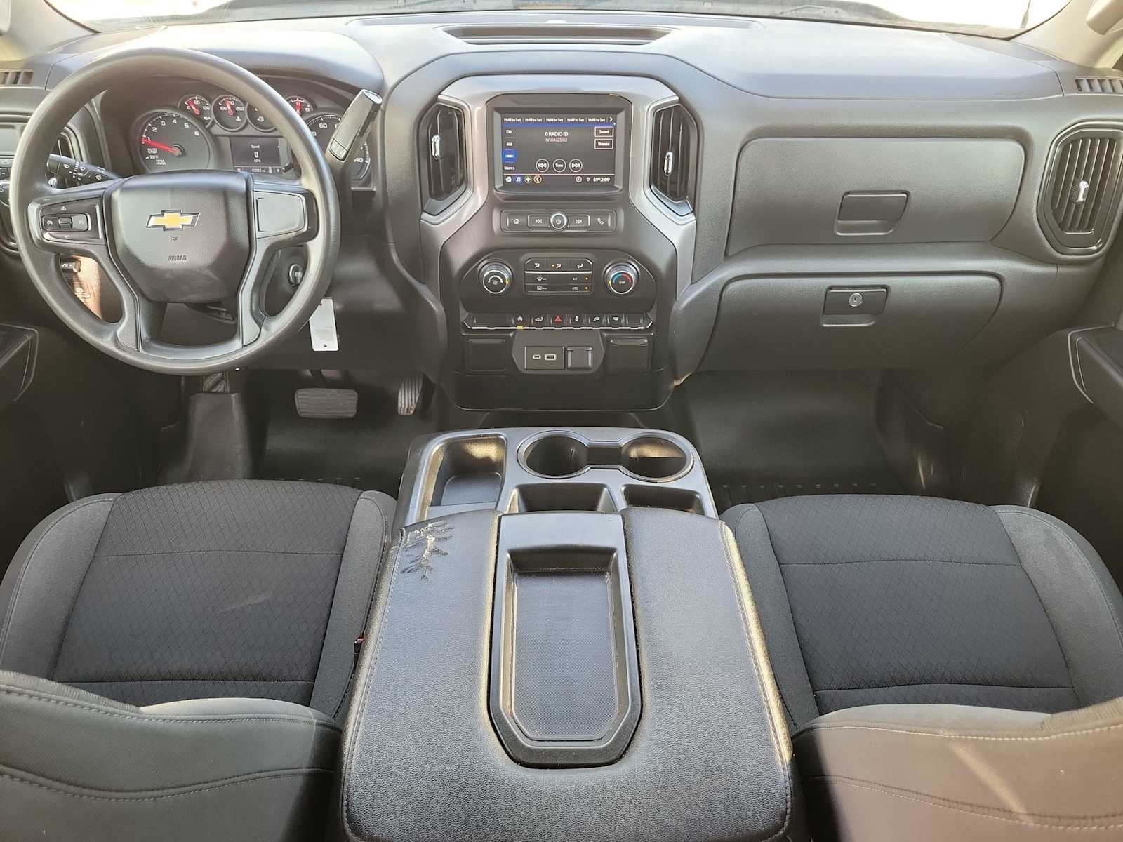 Thumbnail: 2022 Chevrolet Silverado 1500 - 13