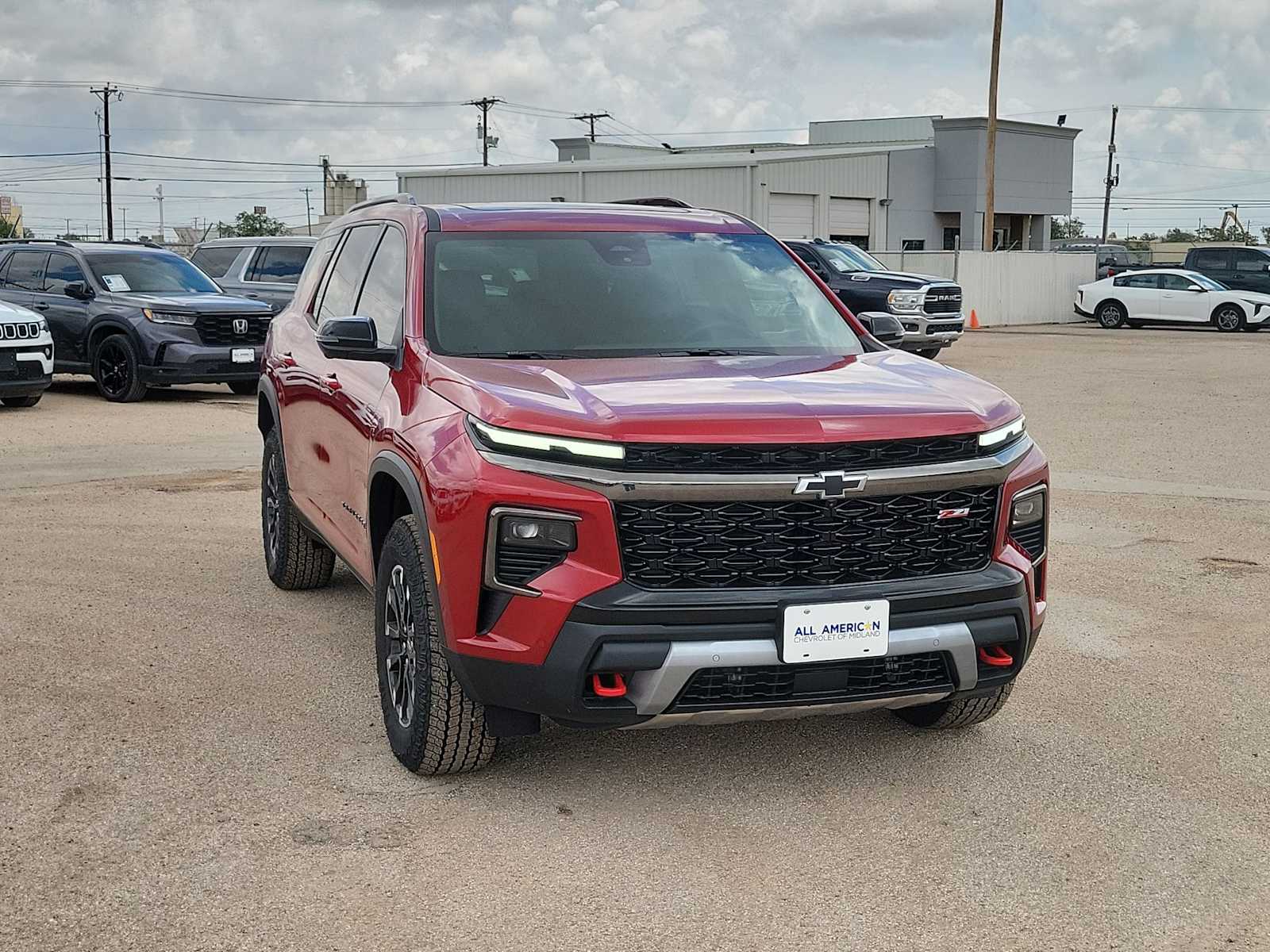Thumbnail: 2026 Chevrolet Traverse - 2