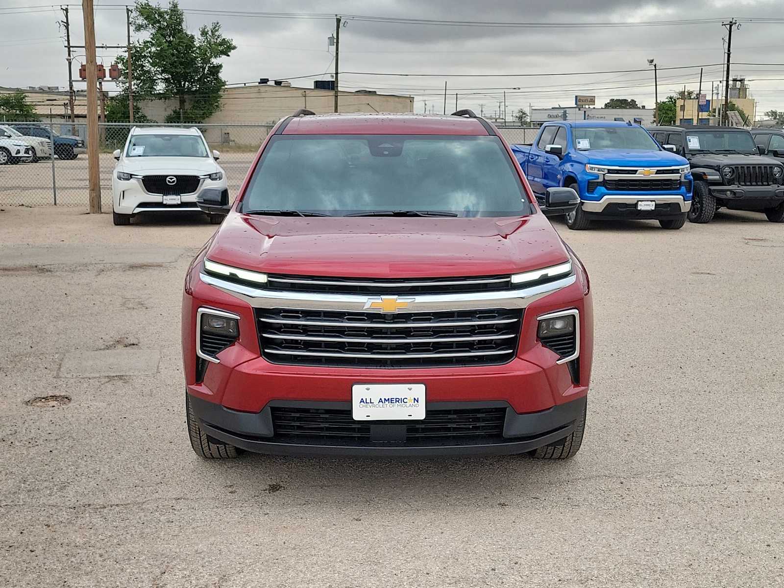 Thumbnail: 2026 Chevrolet Traverse - 3
