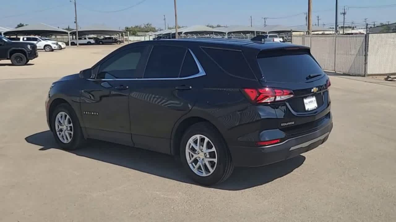 Thumbnail: 2022 Chevrolet Equinox - 6