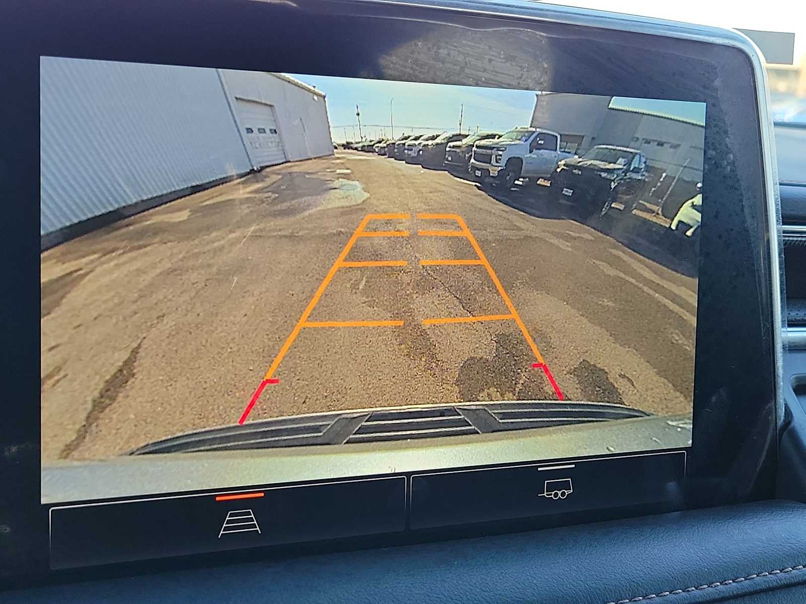 Thumbnail: 2023 GMC Yukon - 28