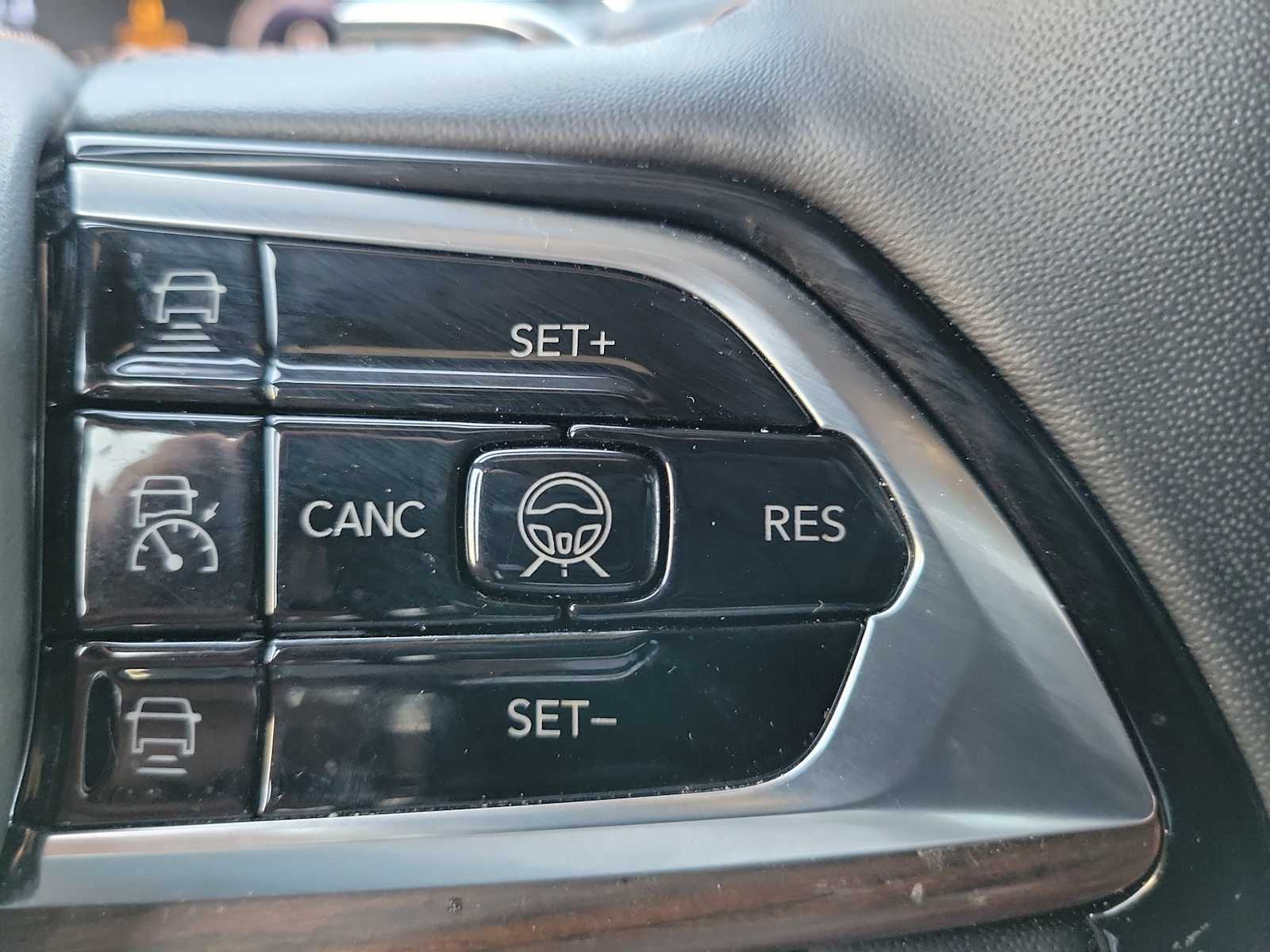 Thumbnail: 2022 Jeep Grand Cherokee - 27