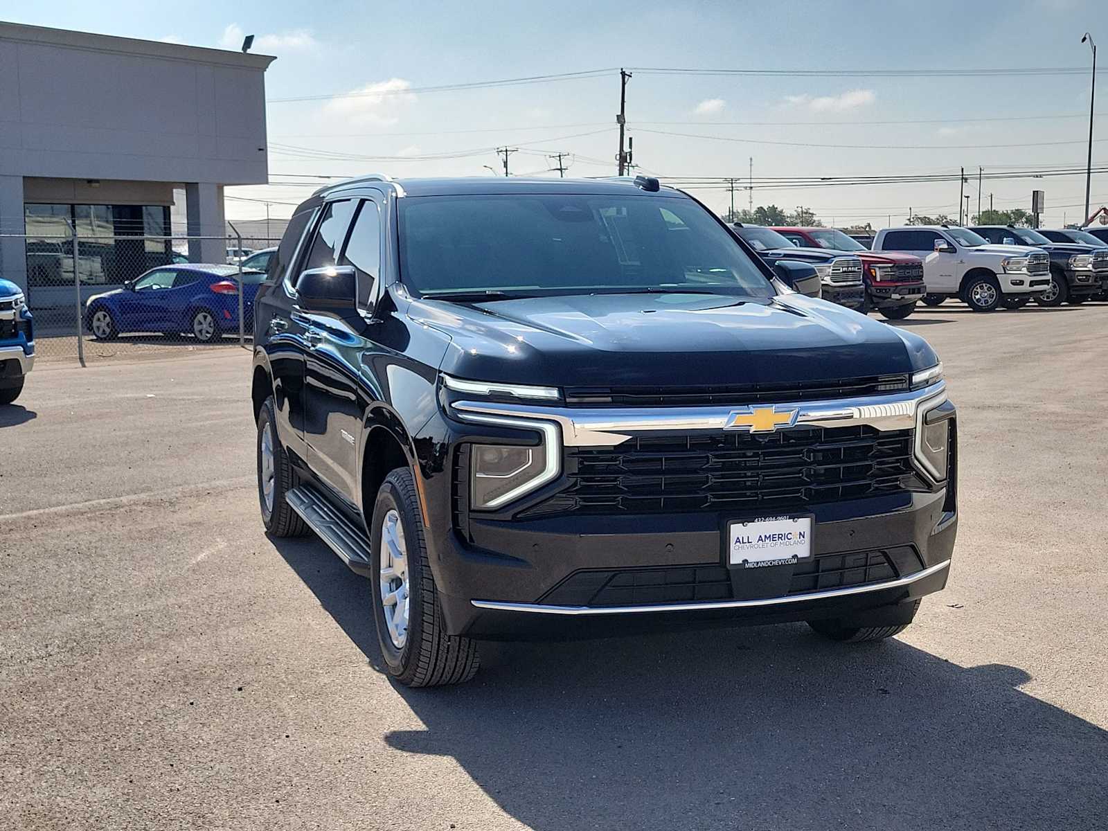 Thumbnail: 2026 Chevrolet Tahoe - 2