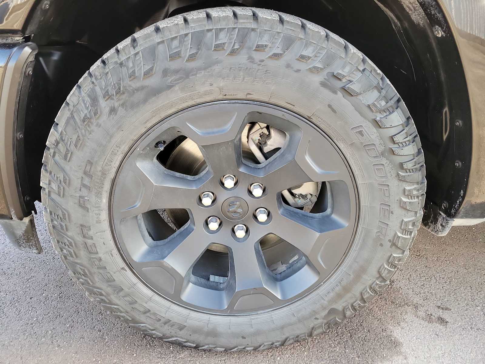 Thumbnail: 2025 RAM 1500 - 16