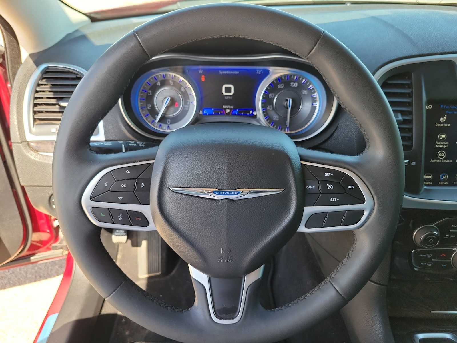 Thumbnail: 2022 Chrysler 300 - 19