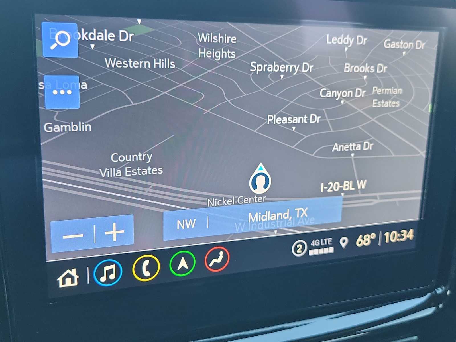 Thumbnail: 2023 Chevrolet Traverse - 28