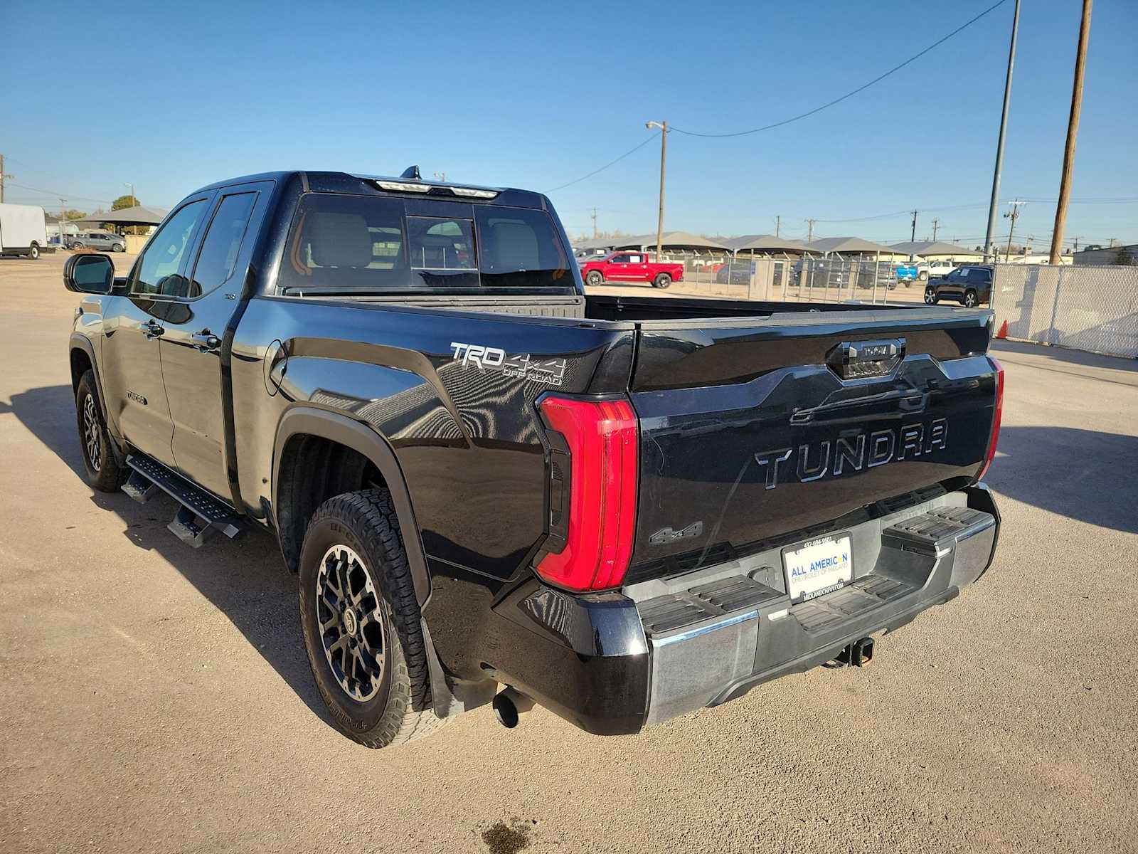 Thumbnail: 2023 Toyota Tundra - 12