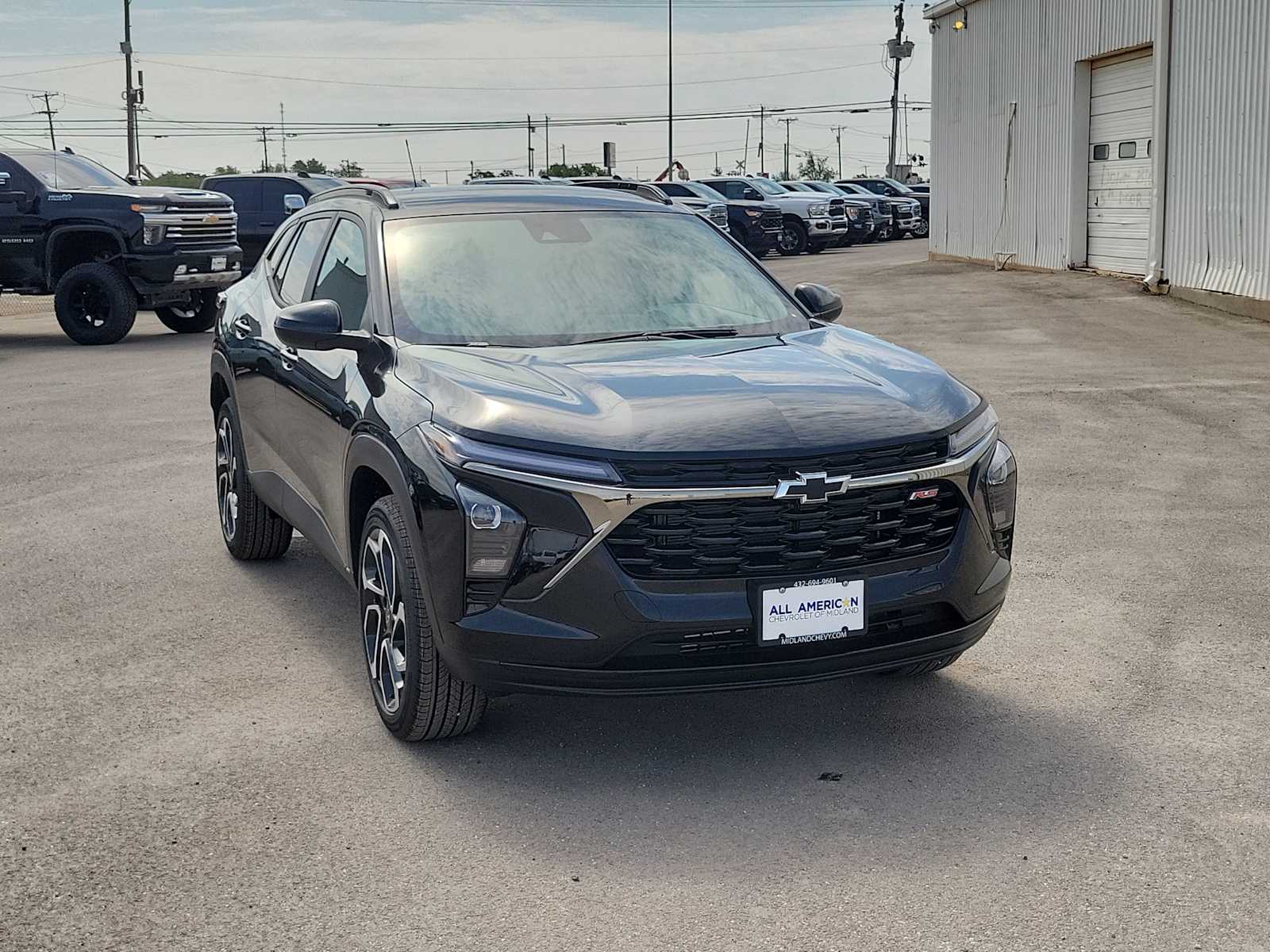 Thumbnail: 2026 Chevrolet Trax - 2
