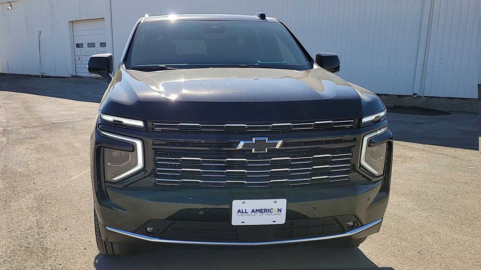 Thumbnail: 2026 Chevrolet Tahoe - 3