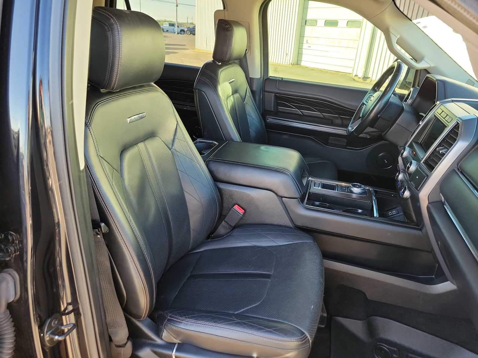 Thumbnail: 2019 Ford Expedition - 18