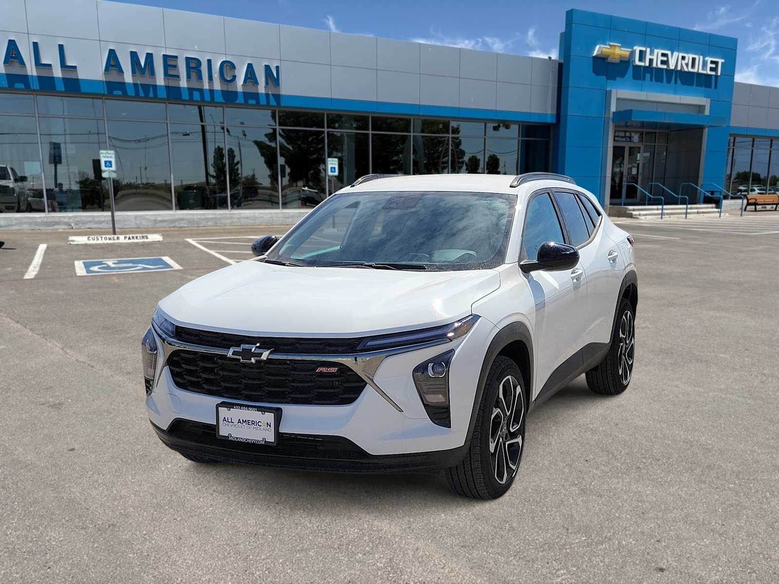 Thumbnail: 2026 Chevrolet Trax - 1