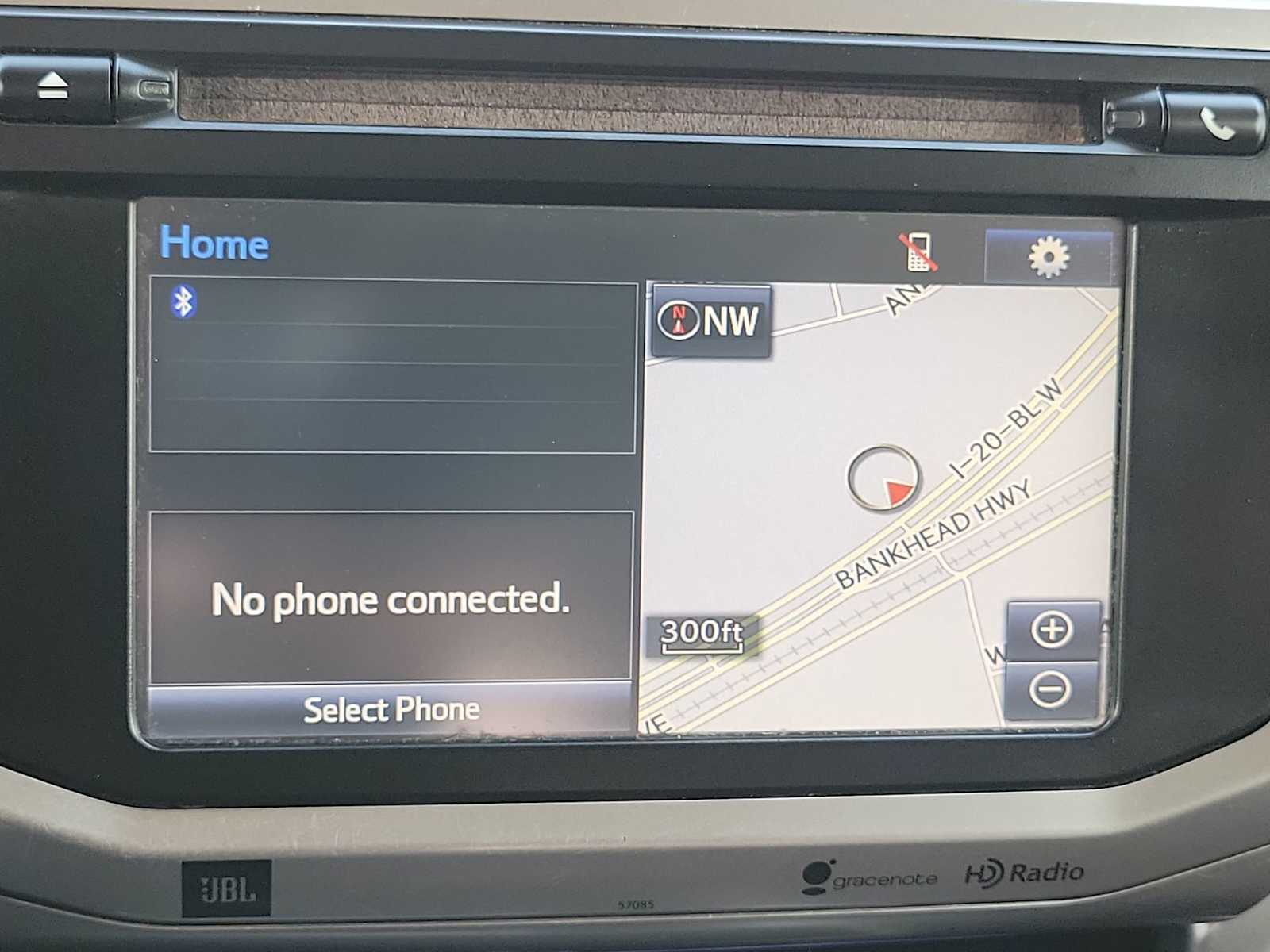 Thumbnail: 2015 Toyota 4Runner - 25