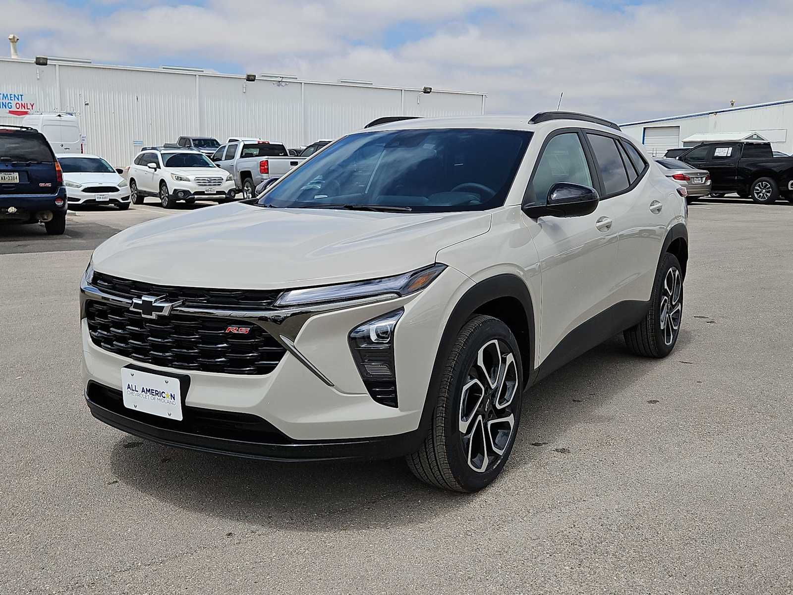 Thumbnail: 2026 Chevrolet Trax - 4