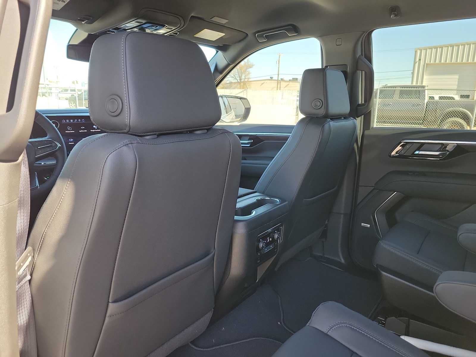 Thumbnail: 2026 Chevrolet Tahoe - 20