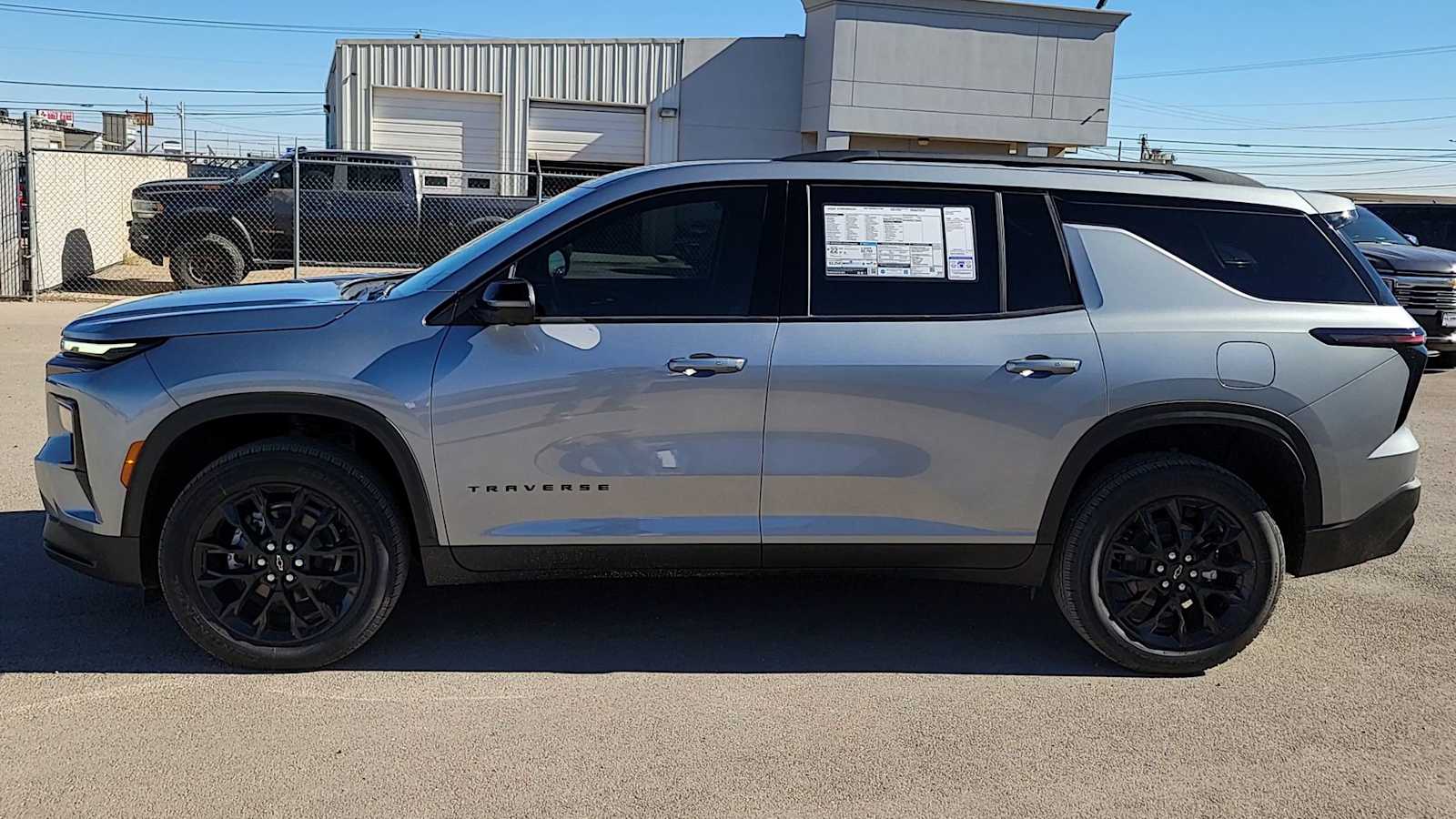 Thumbnail: 2026 Chevrolet Traverse - 5