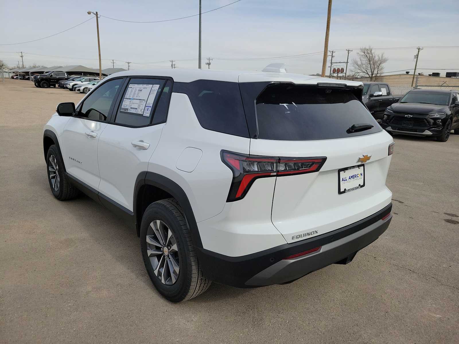 Thumbnail: 2026 Chevrolet Equinox - 12