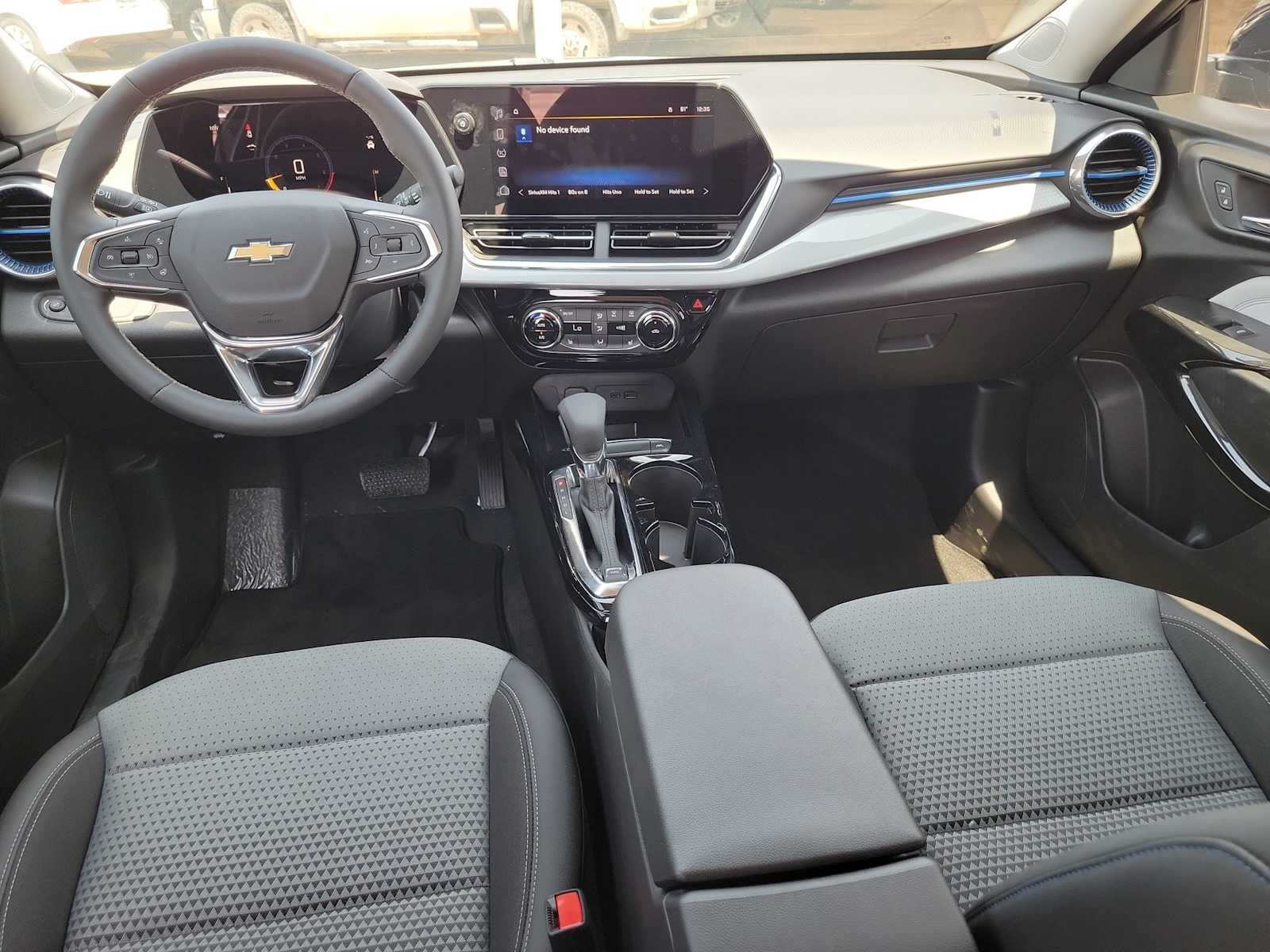 Thumbnail: 2025 Chevrolet Trax - 18