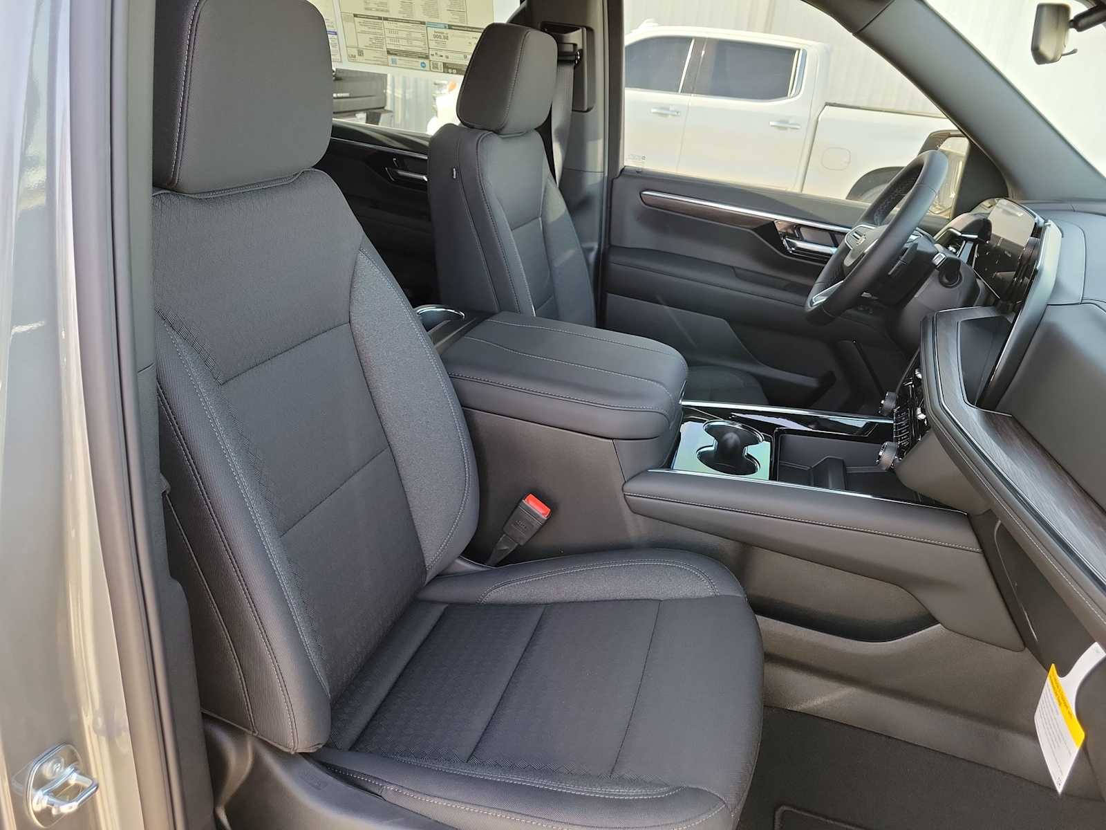 Thumbnail: 2026 Chevrolet Suburban - 22