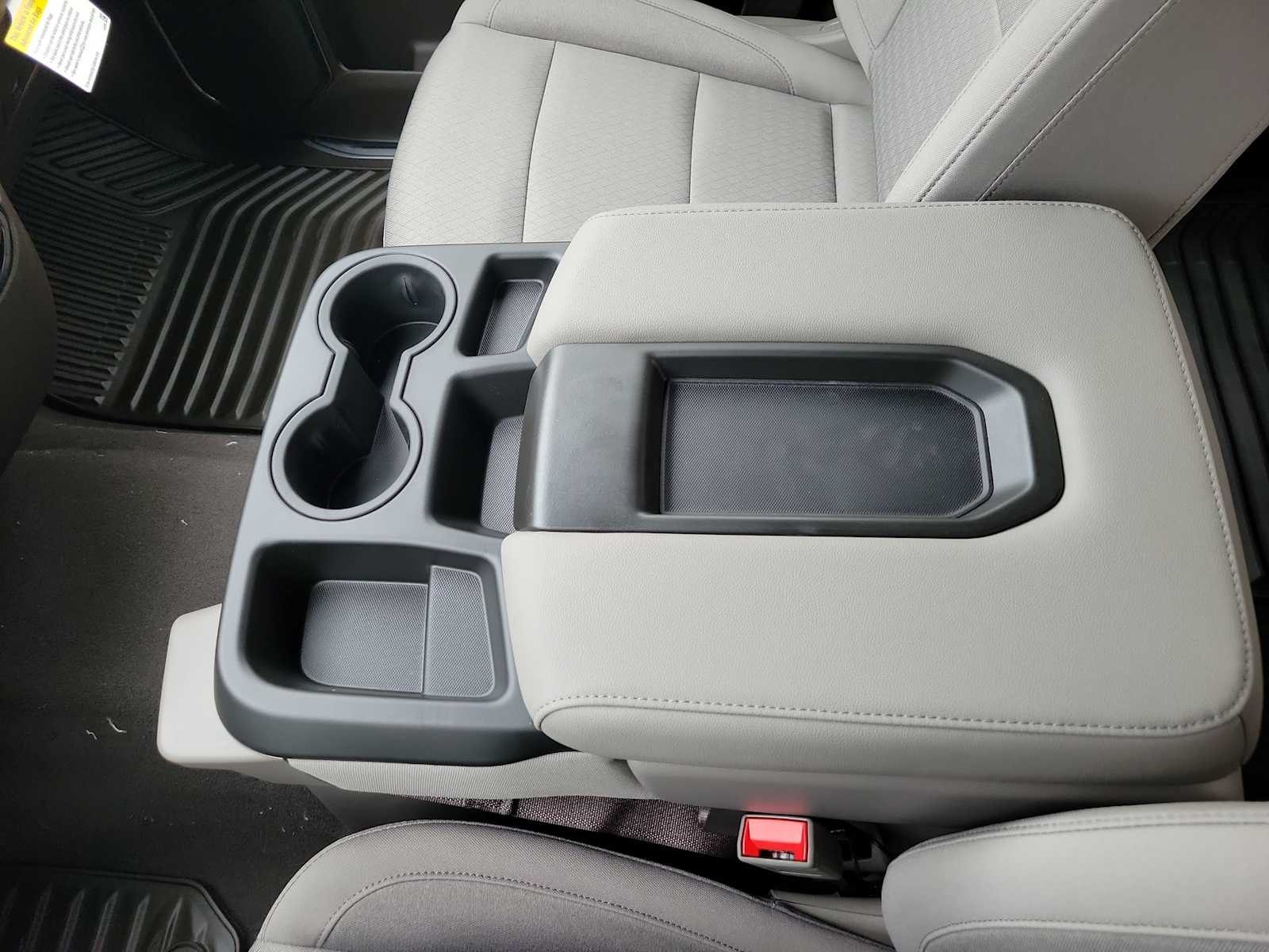 Thumbnail: 2026 Chevrolet Silverado 1500 - 24