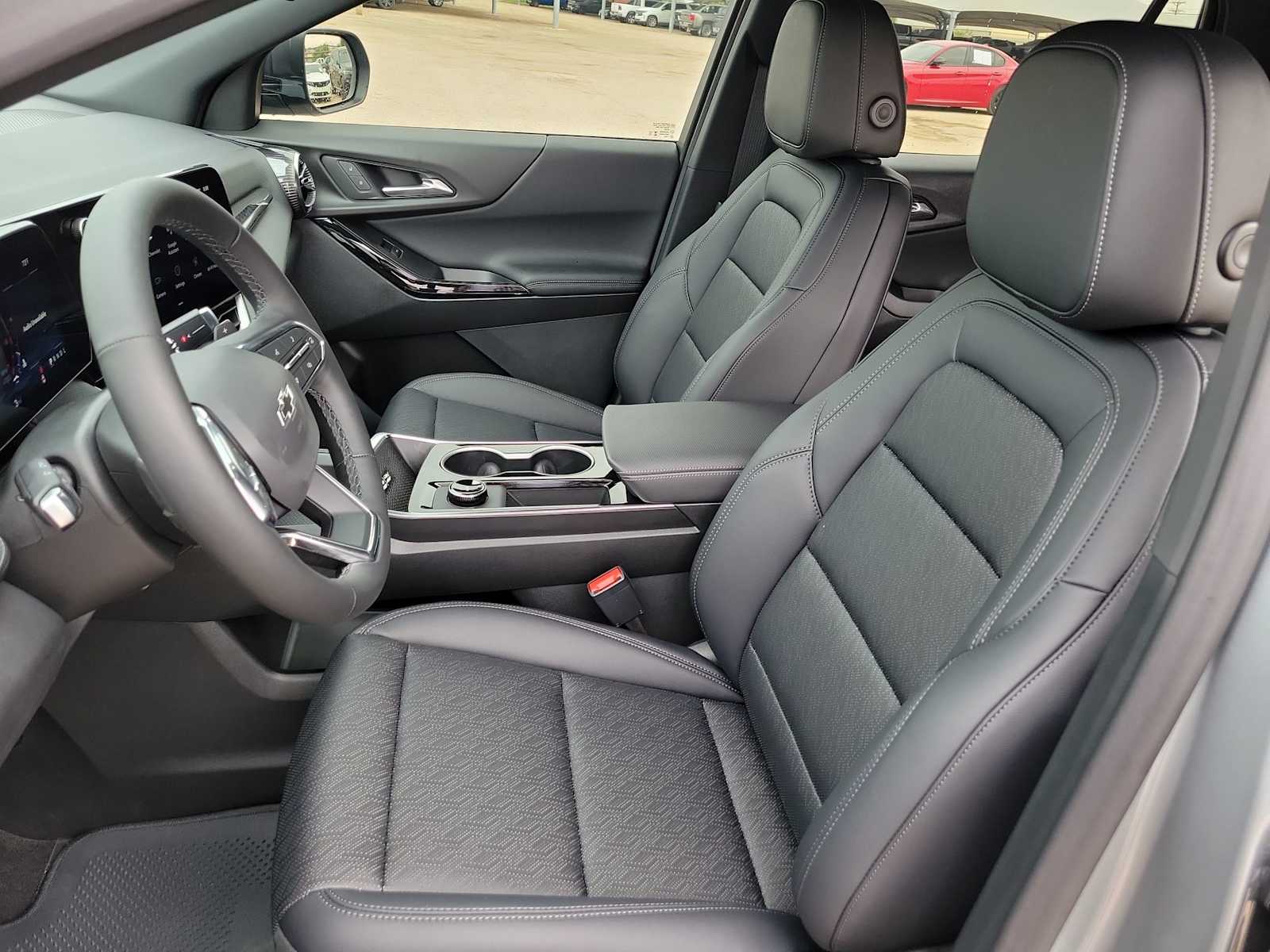 Thumbnail: 2026 Chevrolet Equinox - 15