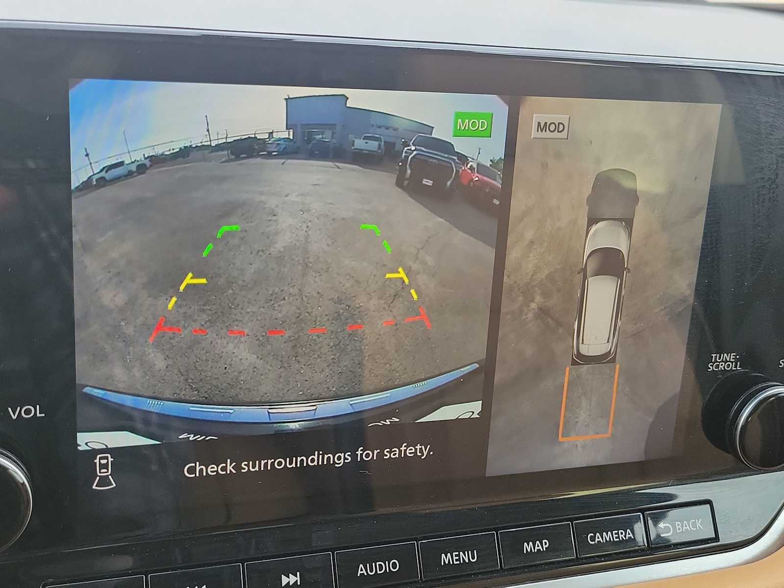 Thumbnail: 2023 Nissan Rogue - 24