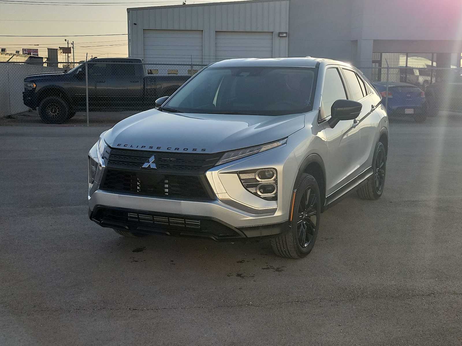 Thumbnail: 2024 Mitsubishi Eclipse Cross - 4