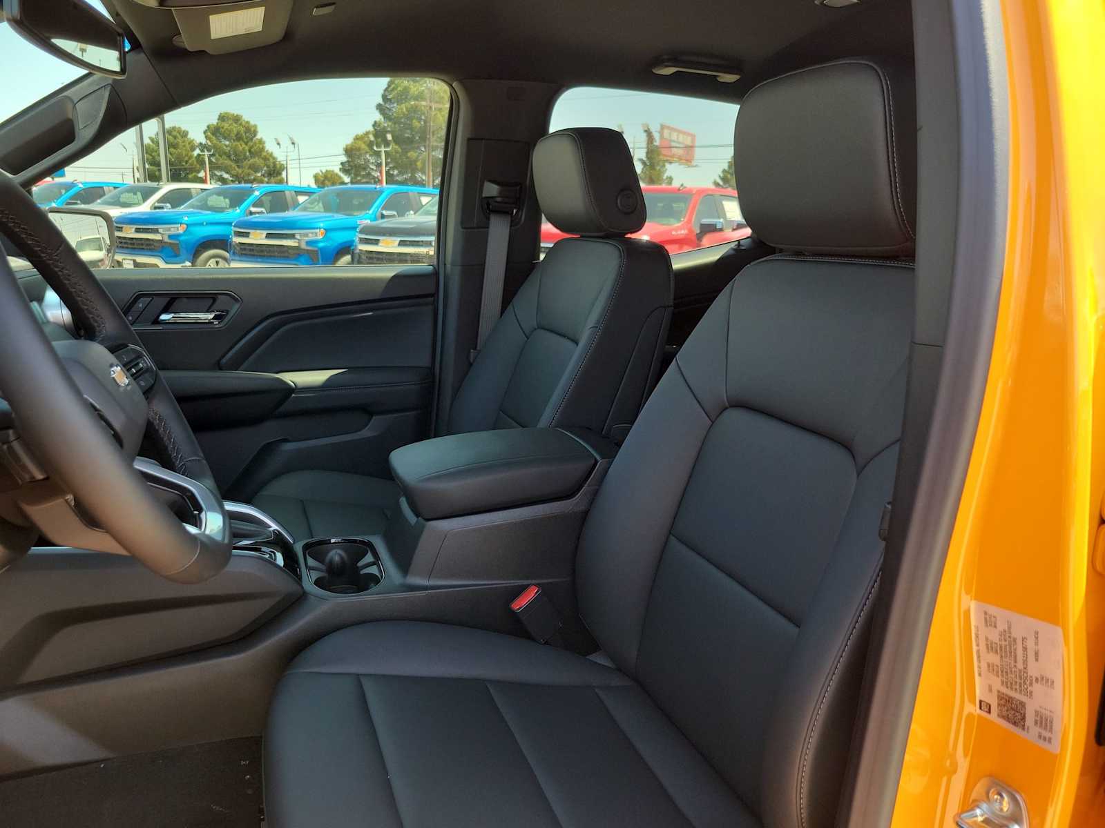 2025 Chevrolet Colorado LT 19