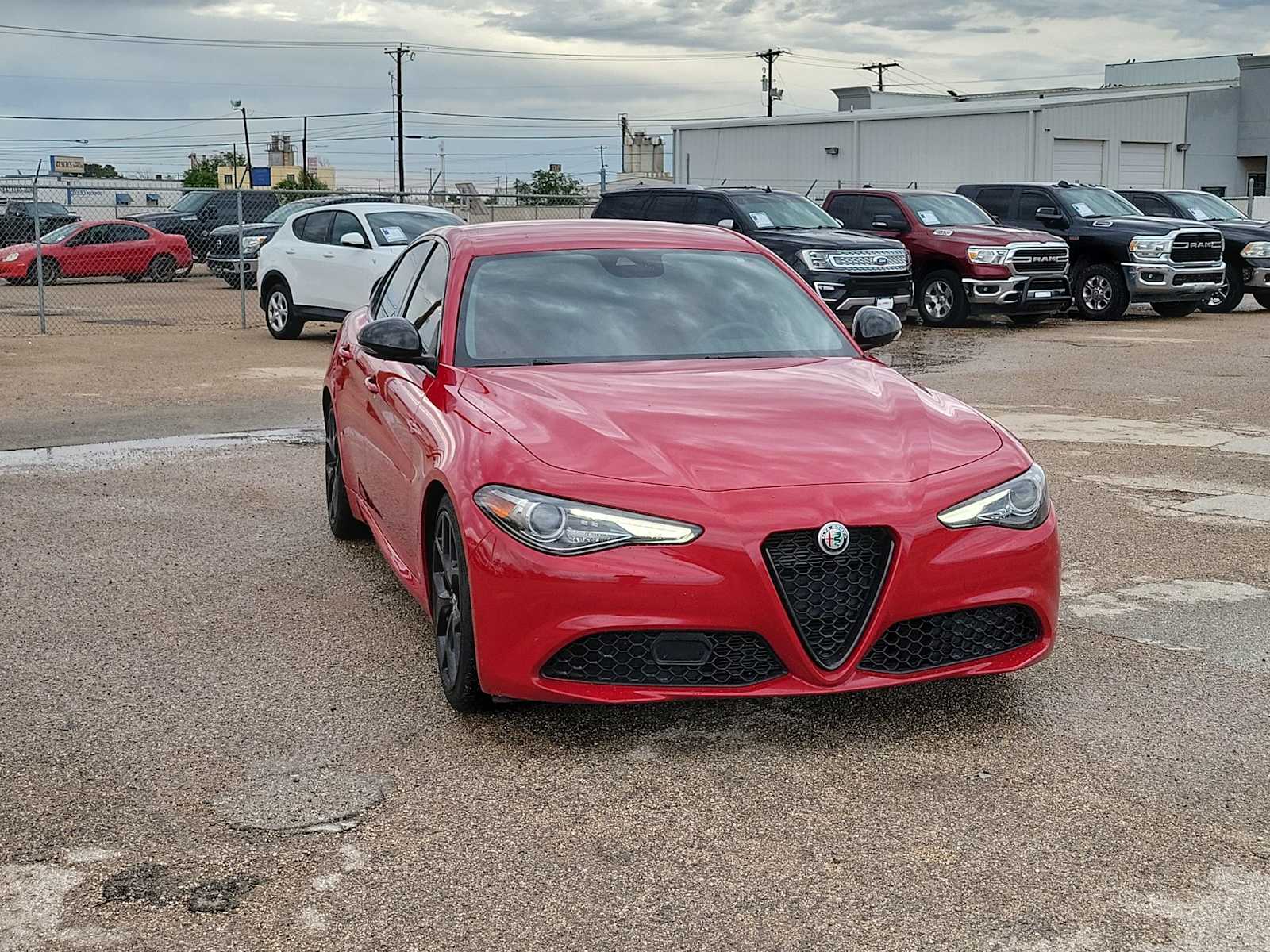Thumbnail: 2020 Alfa Romeo Giulia - 2