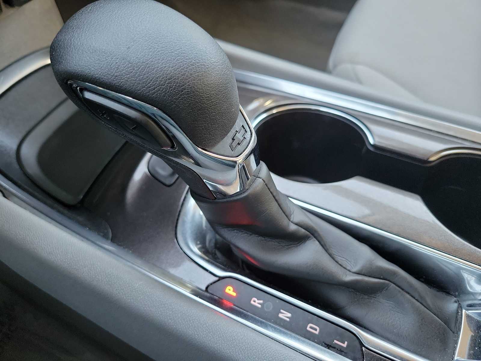 Thumbnail: 2023 Chevrolet Malibu - 25