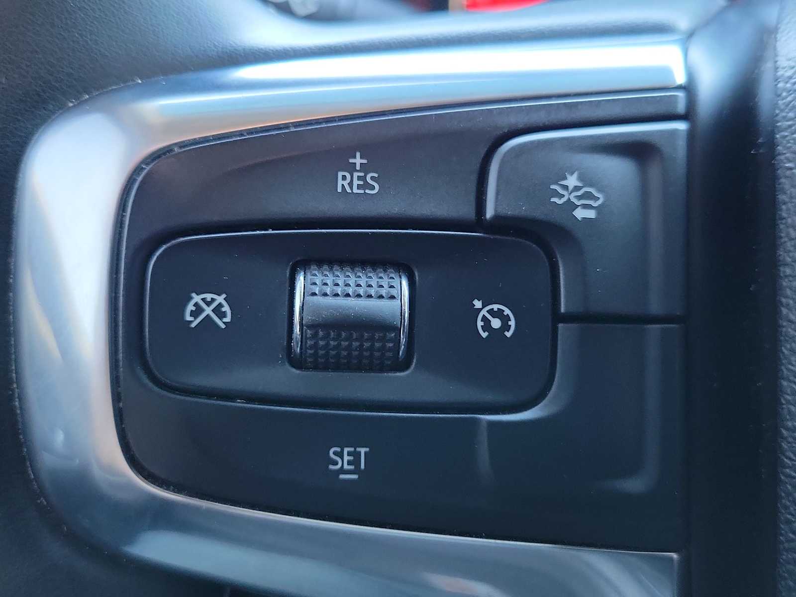 Thumbnail: 2023 Chevrolet Blazer - 27