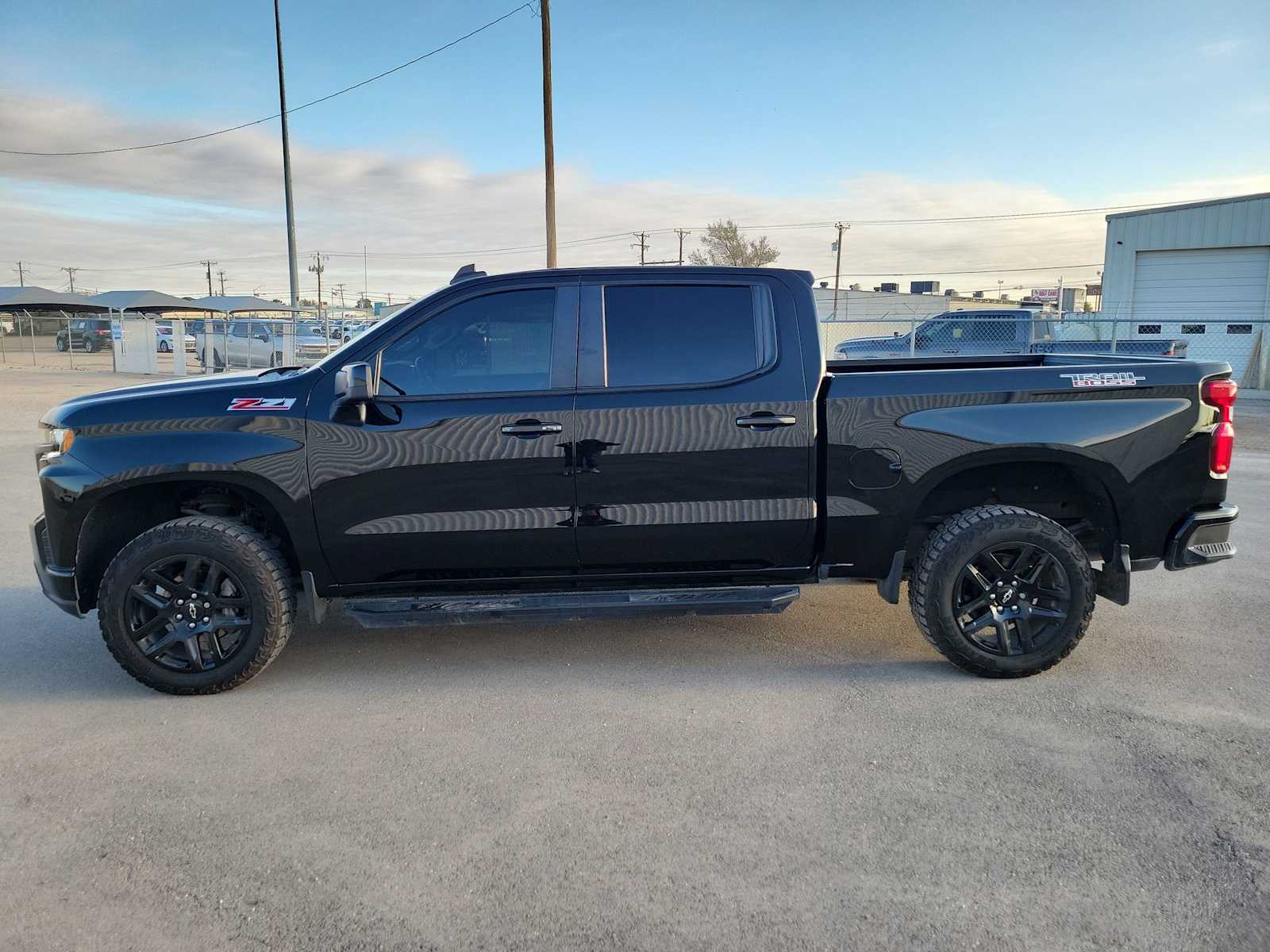 Thumbnail: 2021 Chevrolet Silverado 1500 - 11