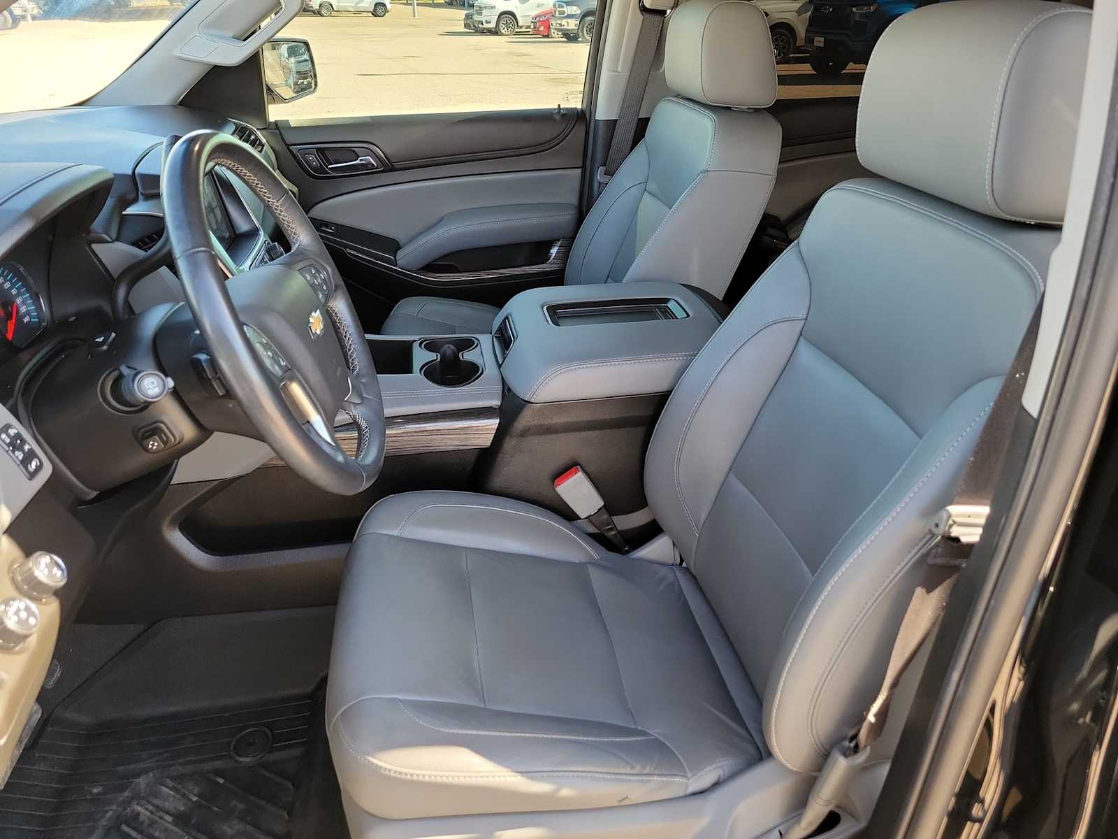 Thumbnail: 2019 Chevrolet Tahoe - 15