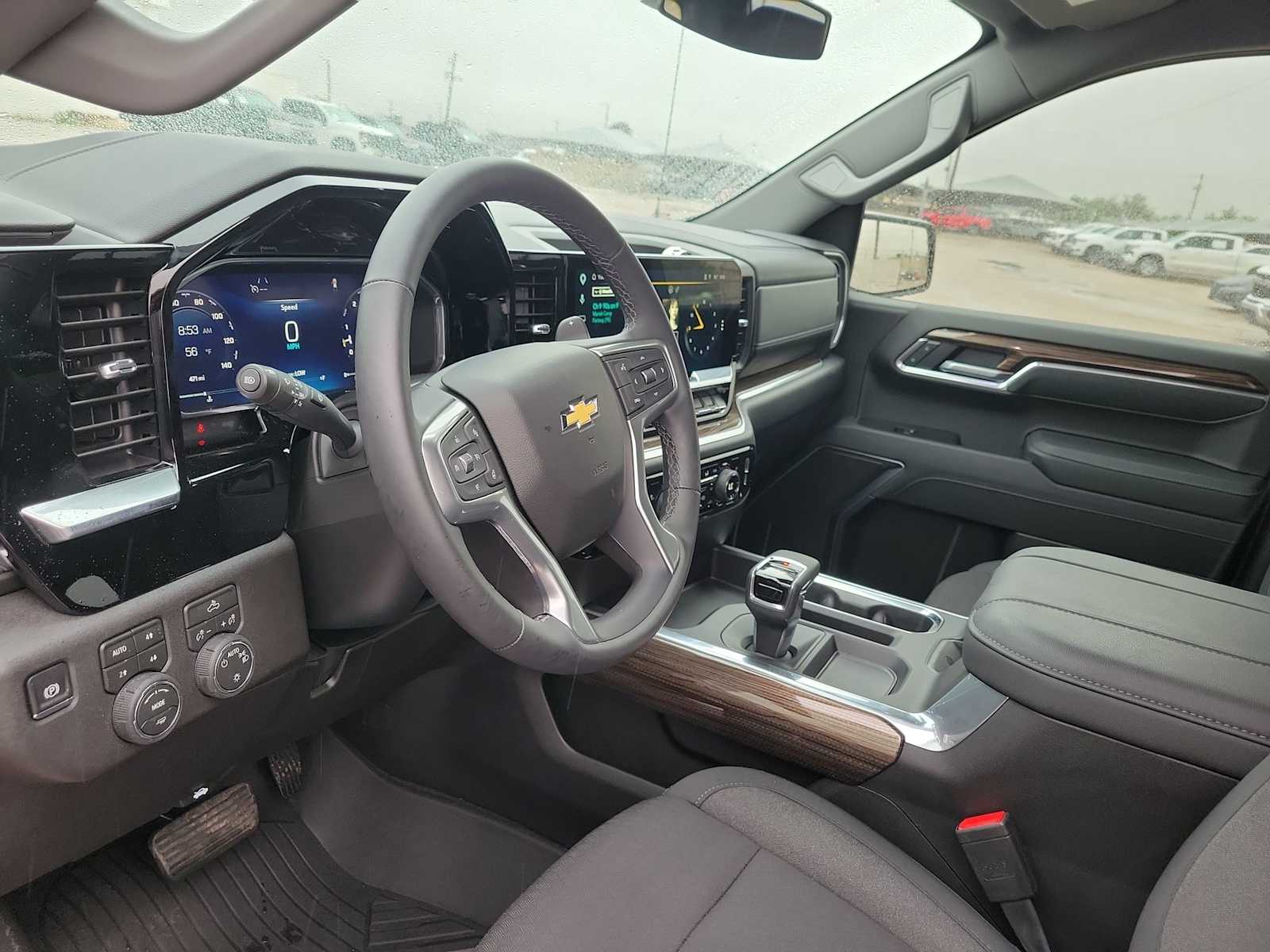 Thumbnail: 2026 Chevrolet Silverado 1500 - 10