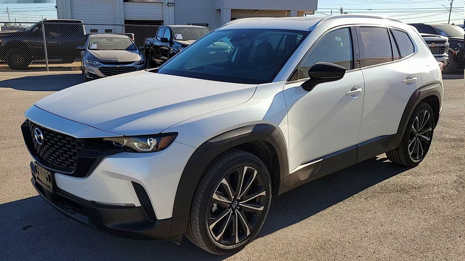 Thumbnail: 2023 Mazda CX-50 - 4