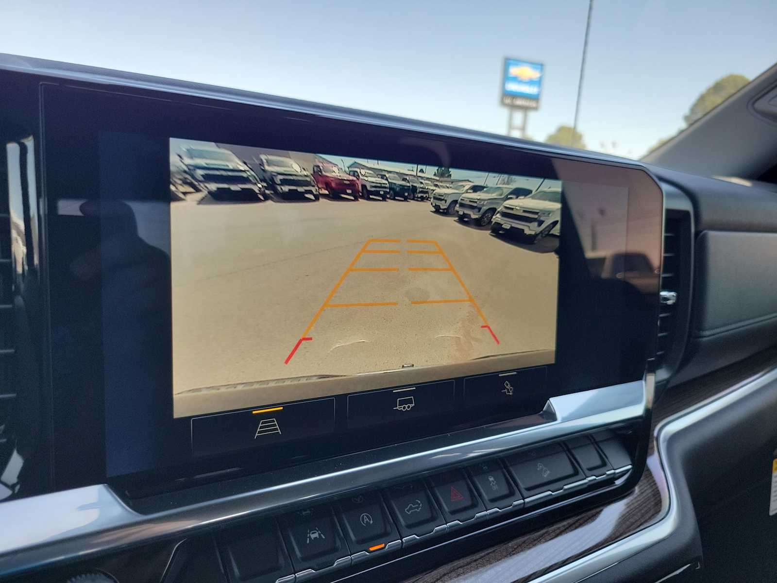 Thumbnail: 2025 Chevrolet Silverado 1500 - 28