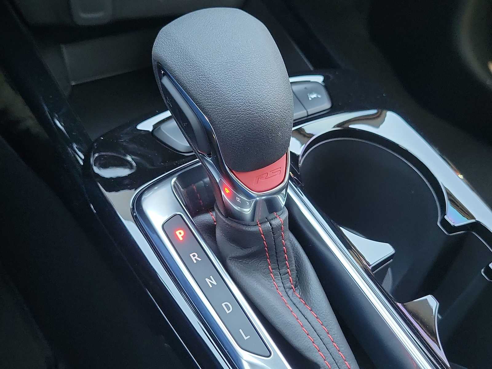 Thumbnail: 2026 Chevrolet Trax - 21