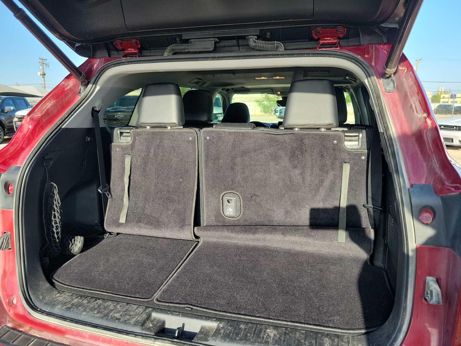 2022 Toyota Highlander XLE 27