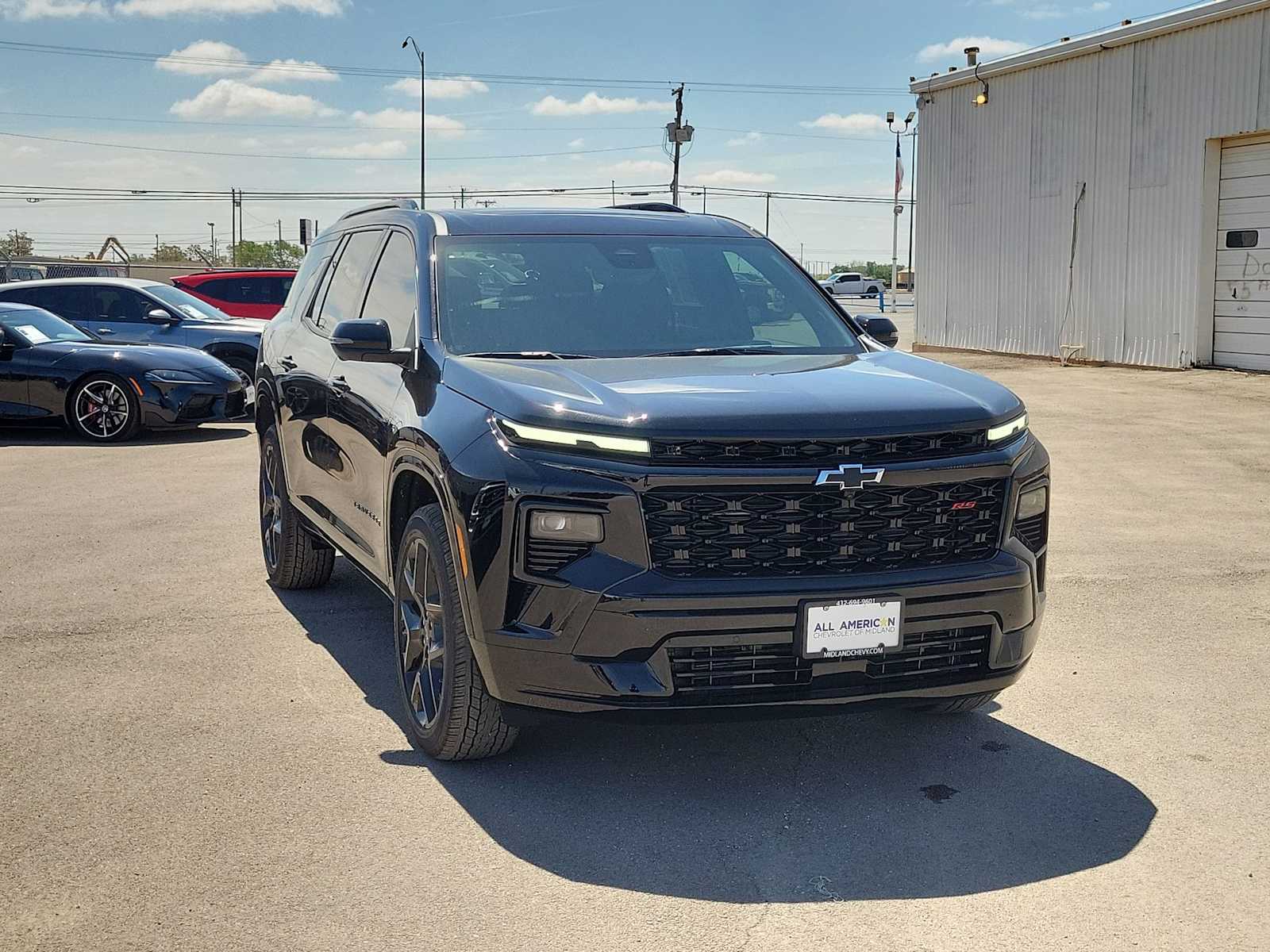 Thumbnail: 2026 Chevrolet Traverse - 2