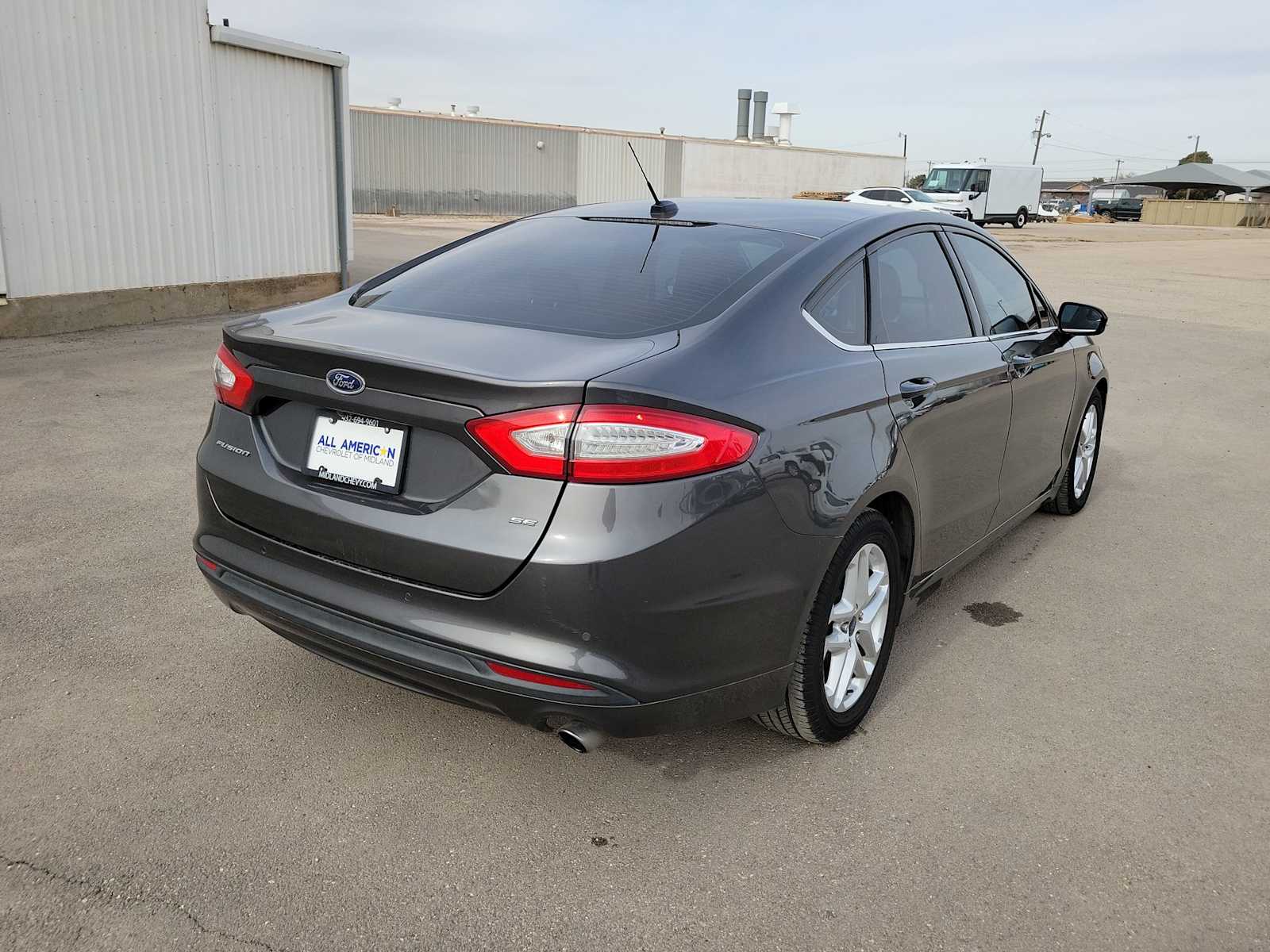 Thumbnail: 2016 Ford Fusion - 8
