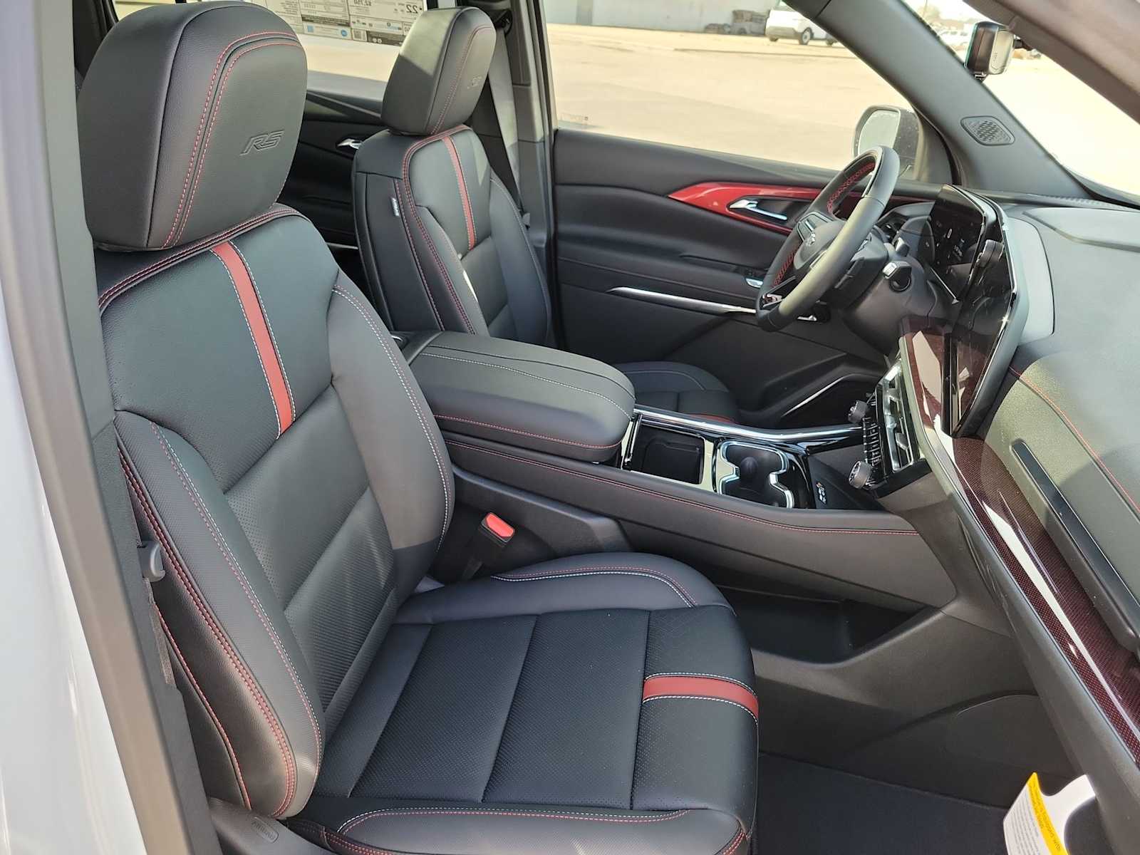 Thumbnail: 2026 Chevrolet Traverse - 22